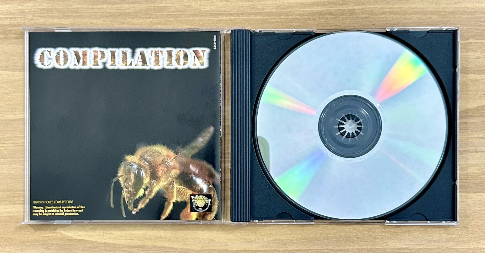 CD ~ Honee Comb Records ~ Comp. Vol. 1 ~ P.A. ~ 16 Tracks ~ 1999 ~ !L🐝🐝K!