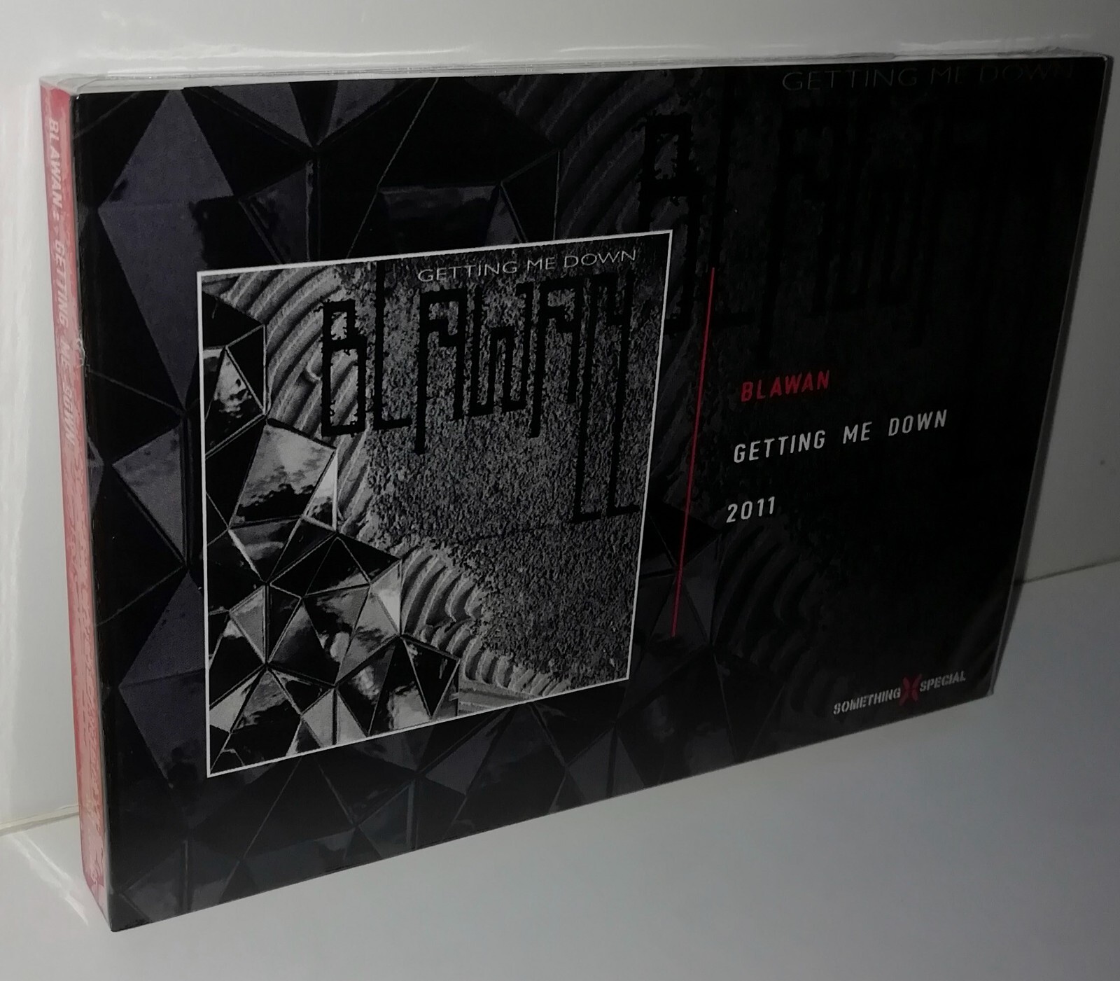 Blawan – Getting Me Down (Single) (wooden box)