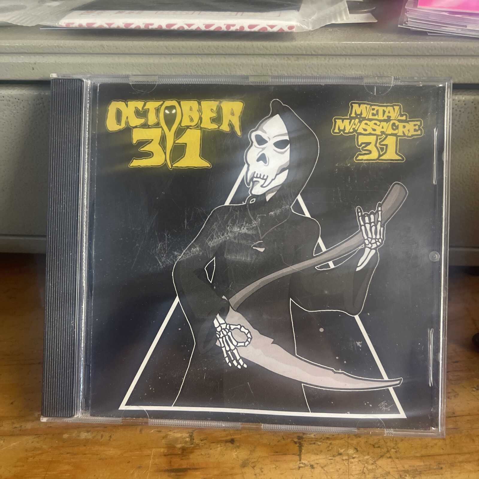 October 31 Metal Massacre 31 CD 10 tracks Clasasic metal Covers New Omen Warcry