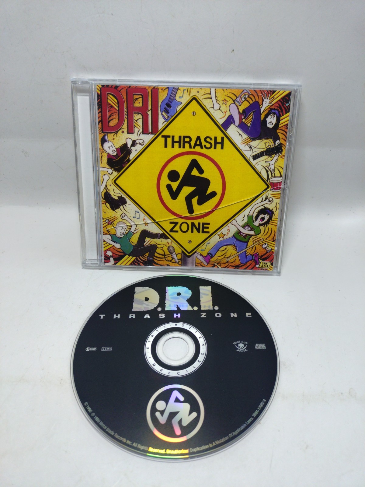 D.R.I. Thrash Zone (CD) Spike Cassidy ( Case Damaged )