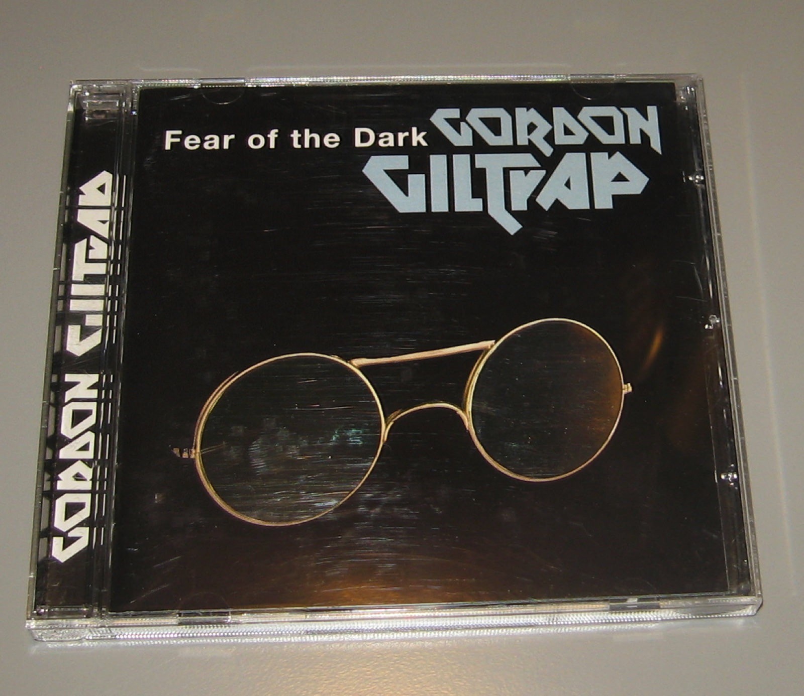Gordon Giltrap – Fear Of The Dark (CD, 1999, La Cooka Ratcha (UK)) Prog Rock