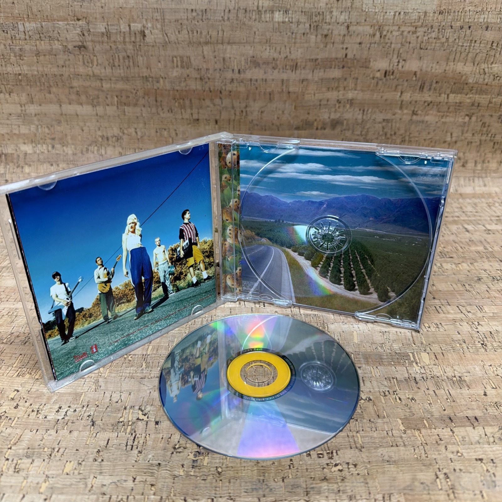 No Doubt – Tragic Kingdom – CD – 1995 – Interscope Records