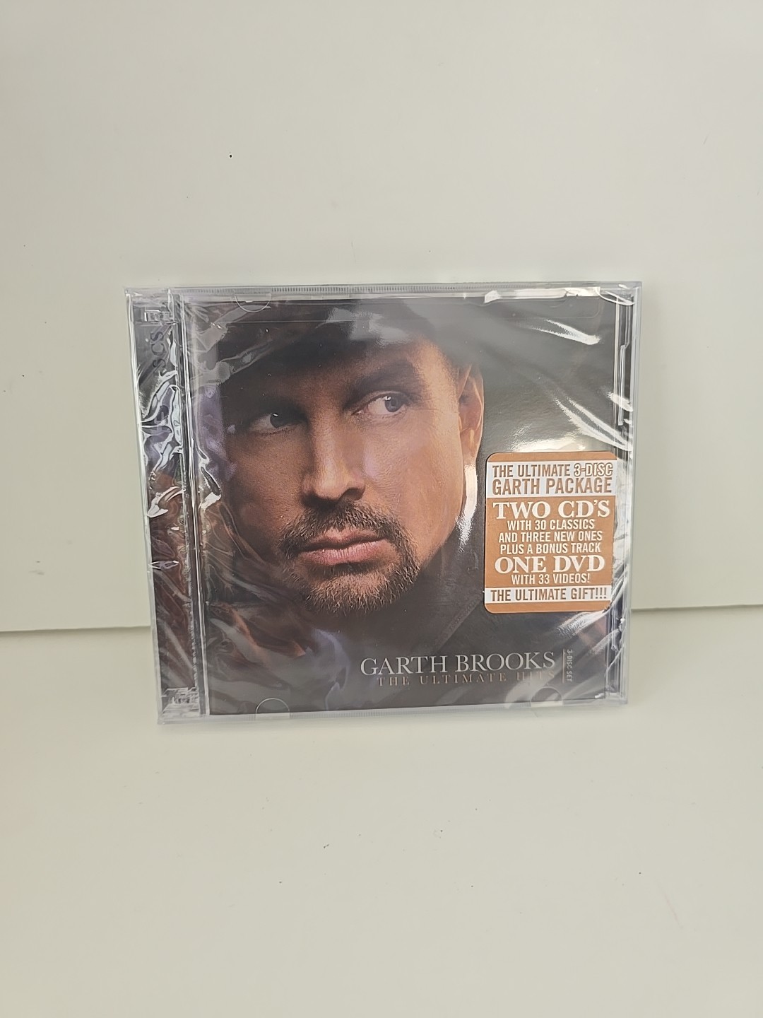 The Ultimate Hits by Garth Brooks (CD, Nov-2007, 3 Discs, Pearl) DVD Brand New