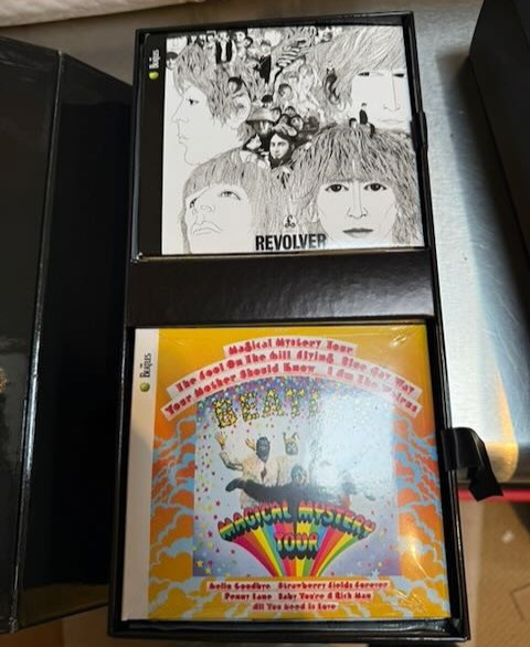 The Beatles CD Box Set – Original Studio Recording Stereo Complete Collection