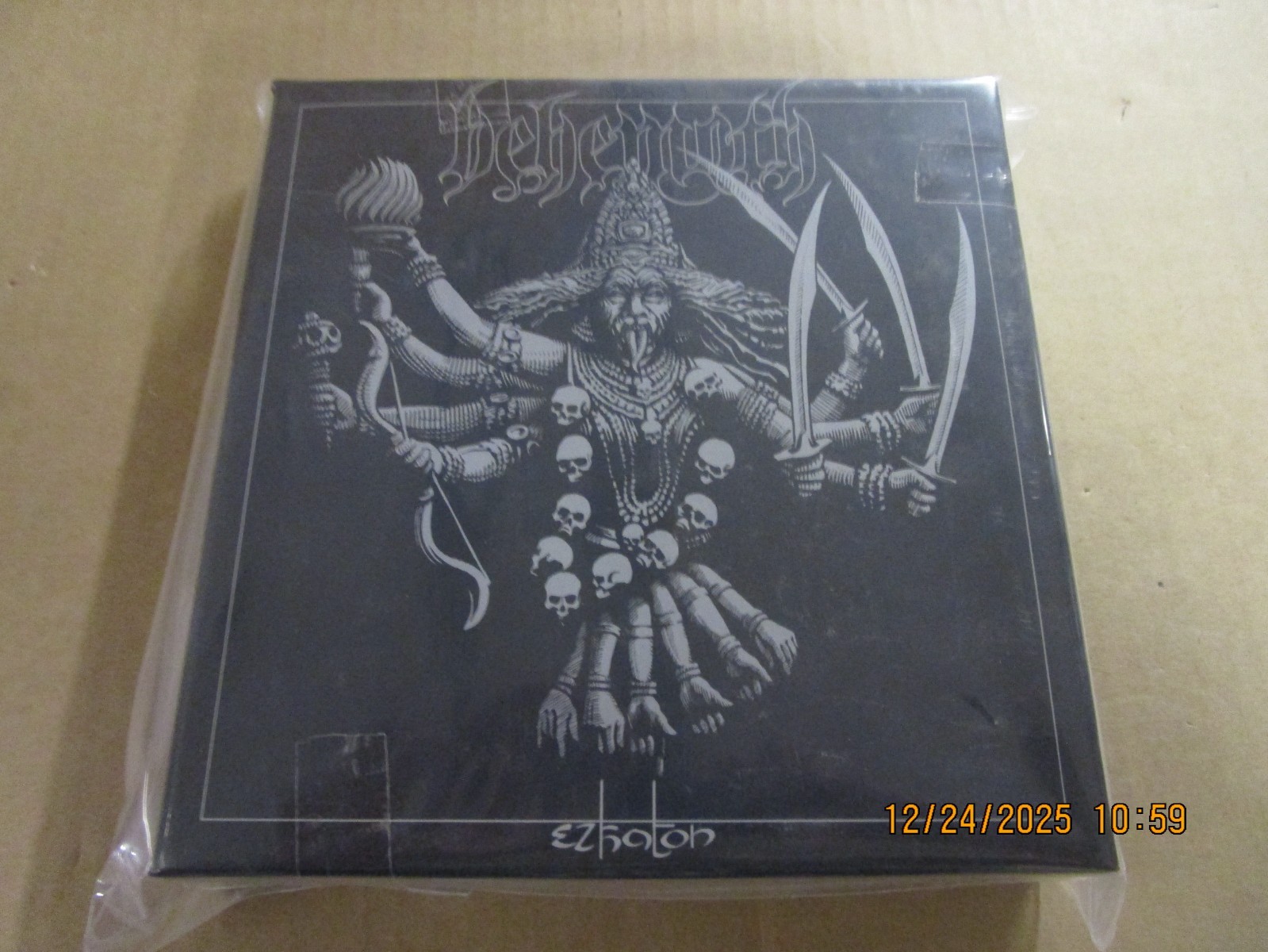 BEHEMOTH Ezkaton 4 X 7″ / CD Box Set Used! 2008 Metal Blade Records NO PENDANT!!