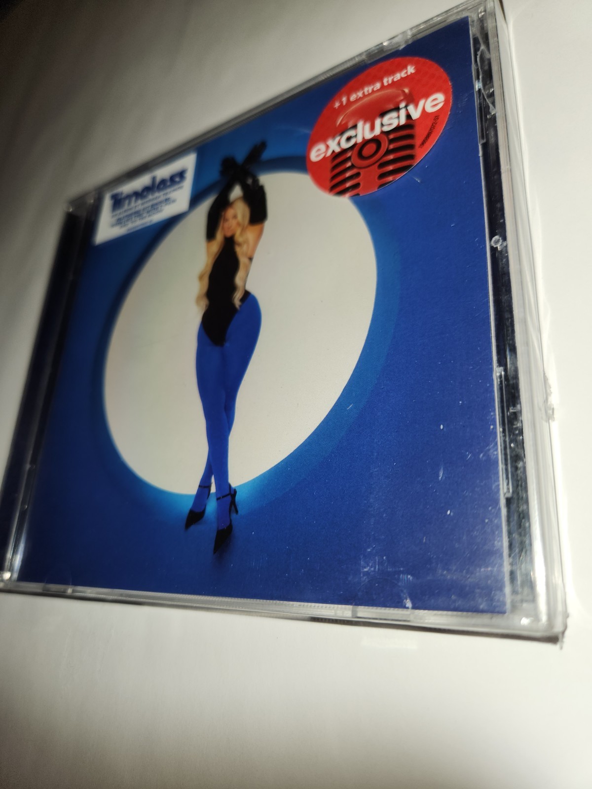 MEGHAN TRAINOR – TIMELESS – TARGET EXCL + 1 EXTRA TRACK Cracked Case