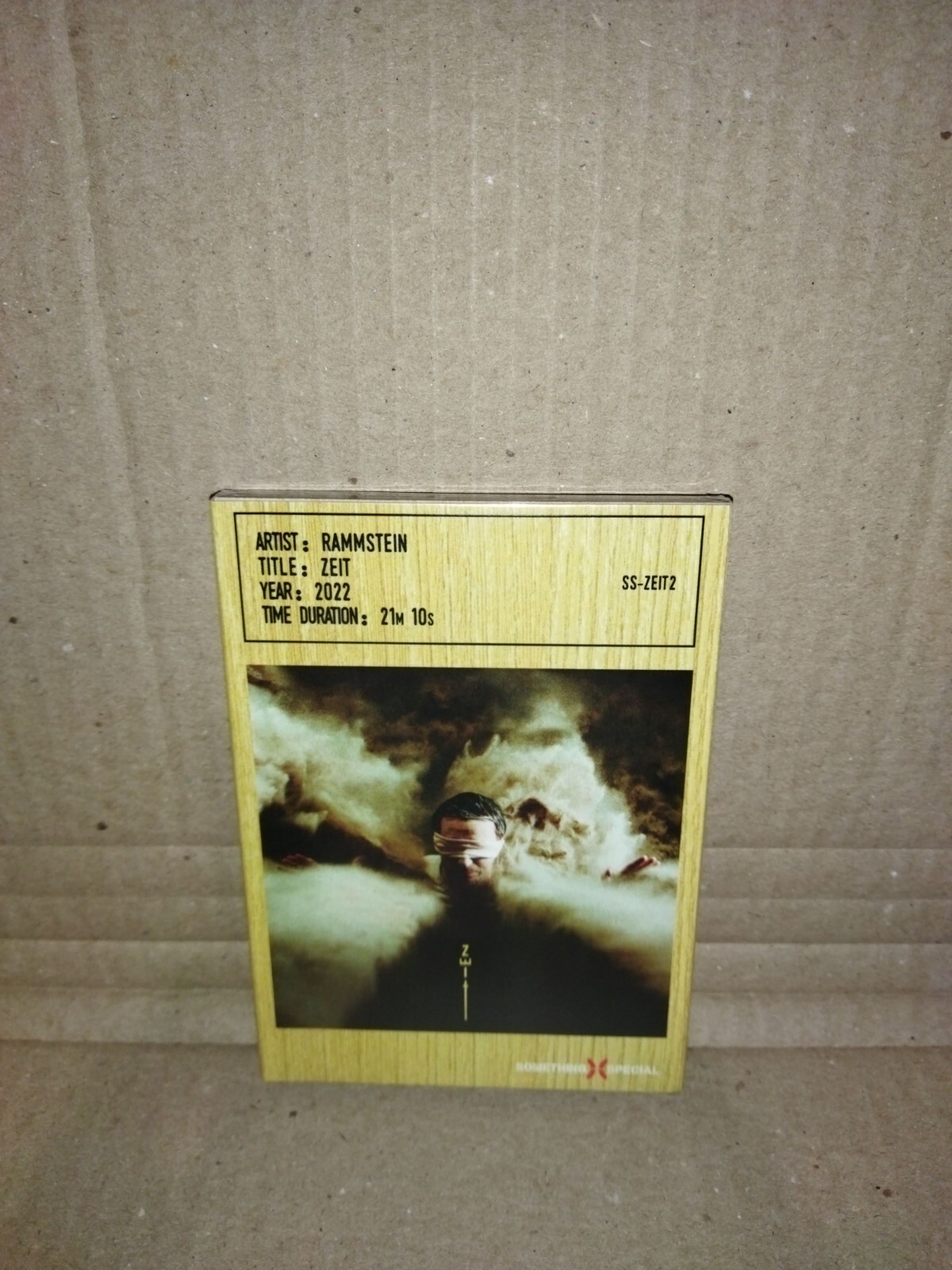 Rammstein – Zeit [Lorenz] (mini-CD) (wooden case) [ZEIT-2]