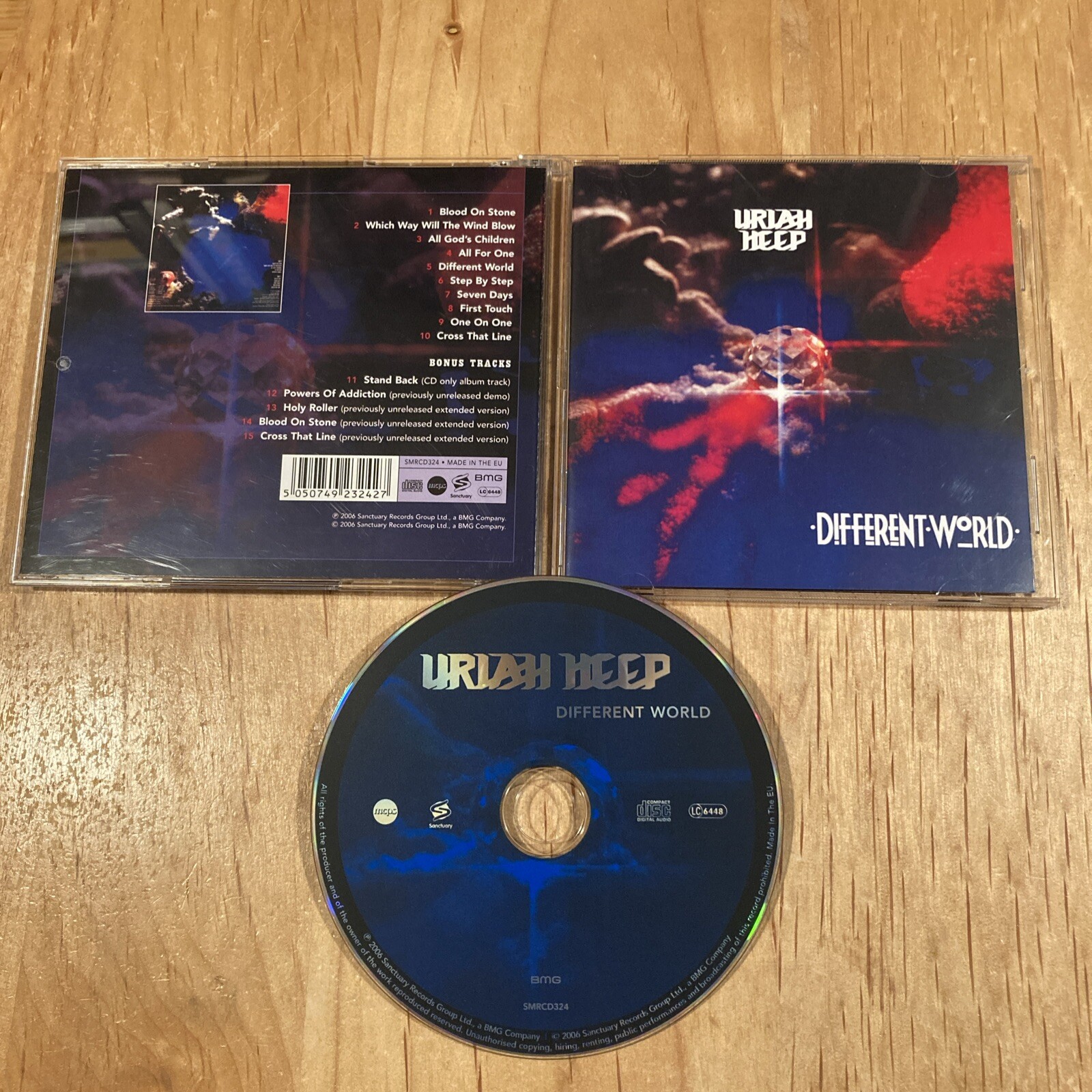 Uriah Heep – Different World +5 CD 2006 UK remaster deep purple praying mantis