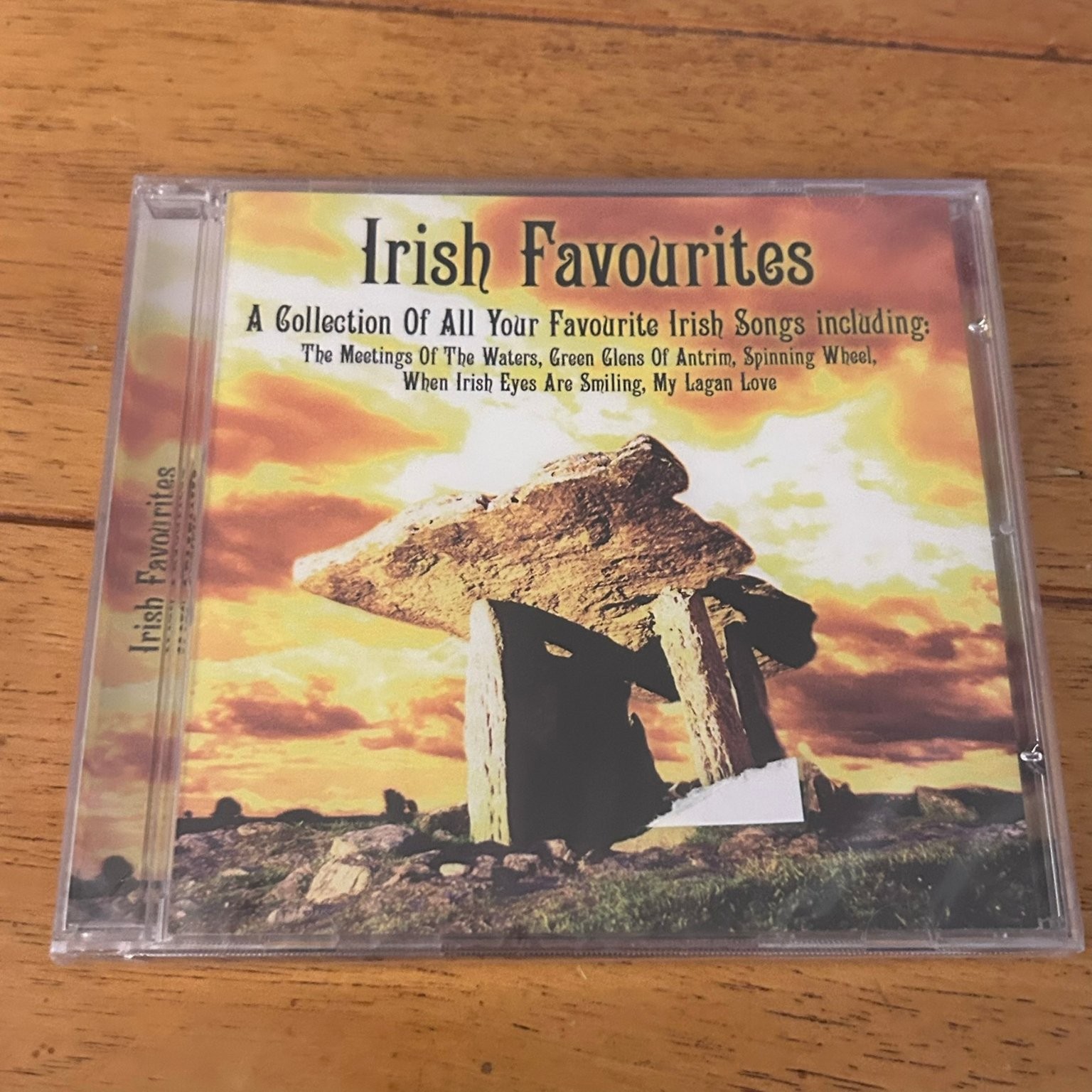 Irish Favourites CD 2004 Folk World Celtic Musicbank Compilation Sealed