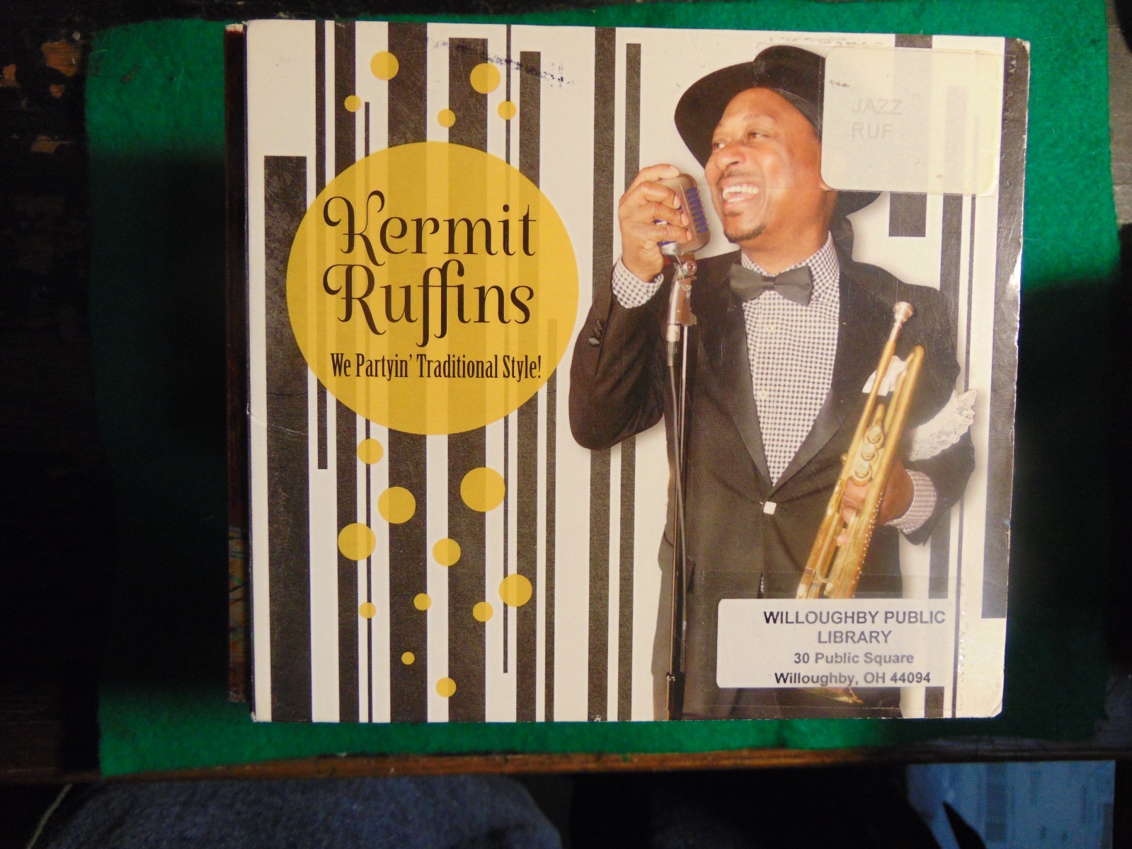 We Partyin’ Traditional Style by Kermit Ruffins: DIGIPAK & EX LIBRARY