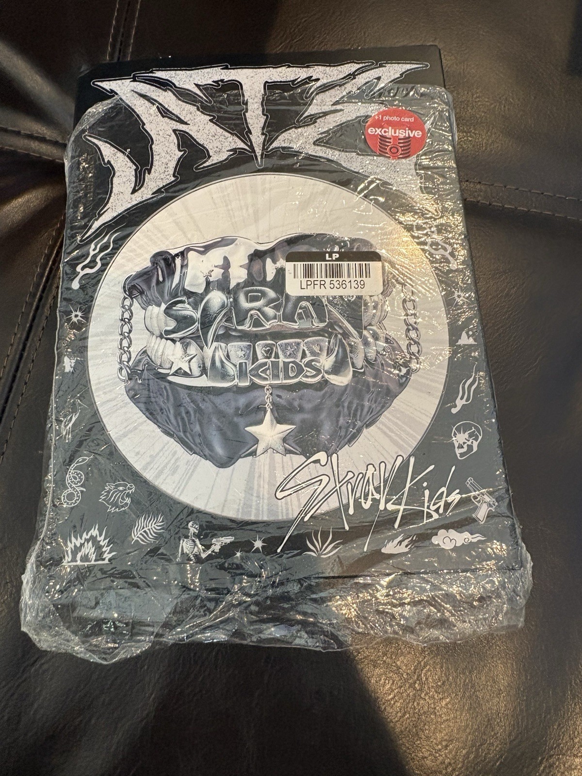 Stray Kids ATE Album Unsealed – Pictures Show What Comes Inside (VERY GOOD)