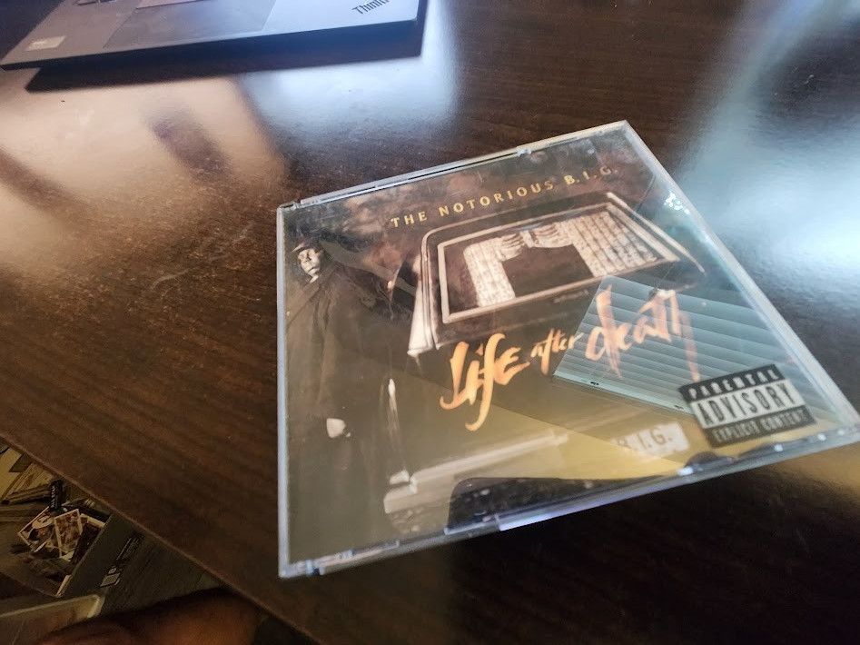 NOTORIOUS B.I.G. Life After Death (2 CDs) – Original Case & Booklets