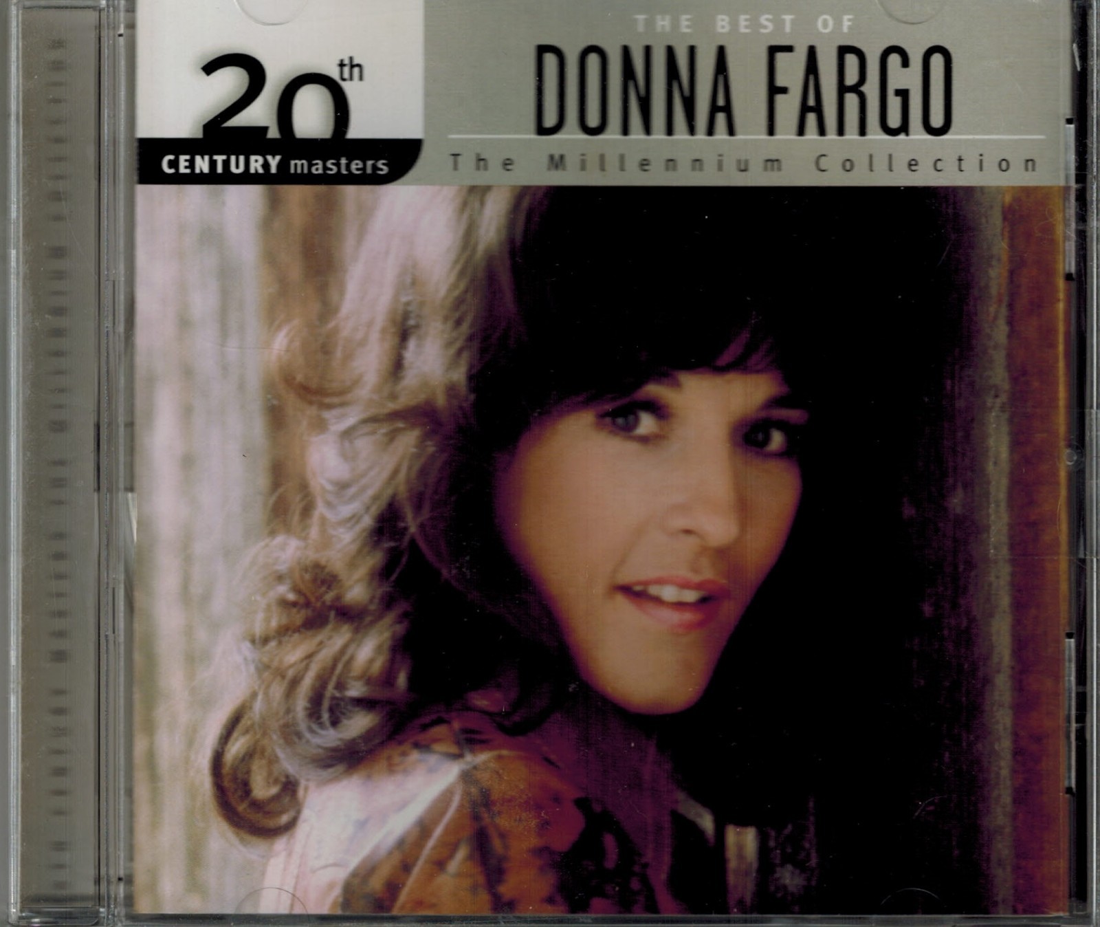DONNA FARGO – THE BEST OF -THE HAPPIEST GIRL IN THE WHOLE USA/FUNNY FACE-MINT CD