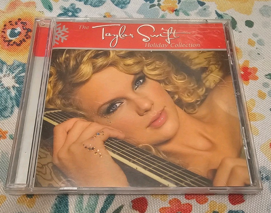 Taylor Swift – Holiday Collection (CD) 2009 Big Machine Records Christmas Songs